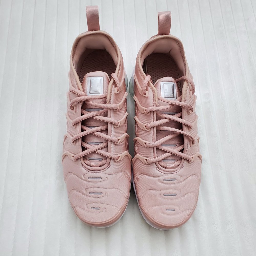 Nike Air VaporMax Plus - Picture 5 of 9